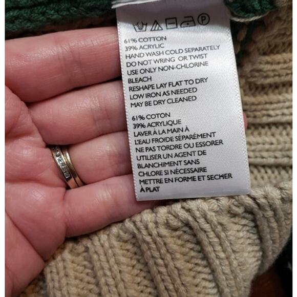 Urban Outfitters Fair Isle Snowflake Sweater NWT Size XS - Picture 9 of 10